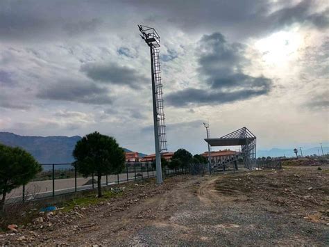 Köyceğiz Toparlar futbol sahası modernize ediliyor